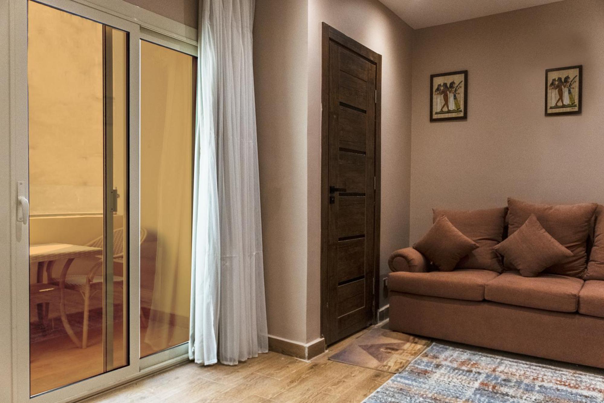 Mirage Pyramids View Hotel Nazlet el-Sîsi 外观 照片